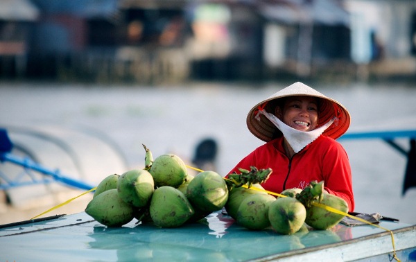 Mộc mạc nụ cười người miền Tây